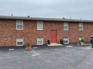 111-123 Adams St APT C, Saint Louis, MO 63135