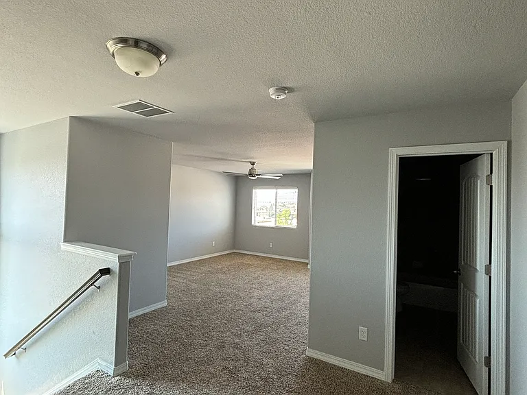 8405 Needle Drop Ct — Photo 13