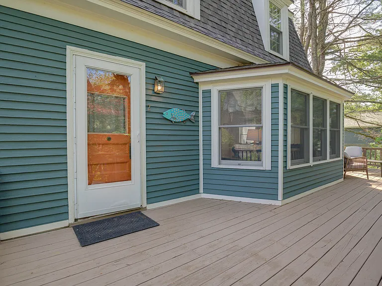 2 Ward Rd — Photo 2