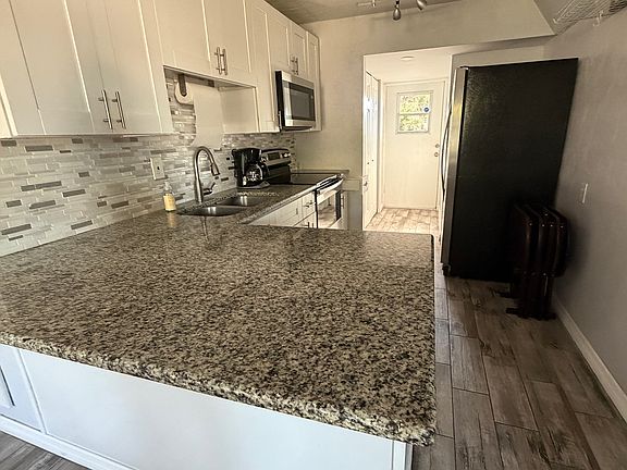 4th image of 5106 14th Ave S