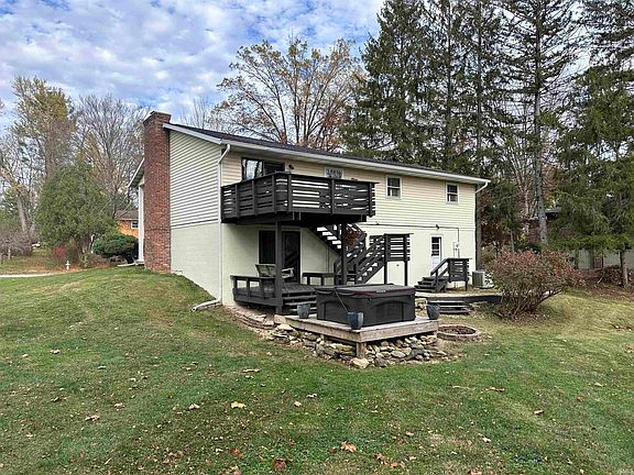 5th image of 2216 S Sussex Dr