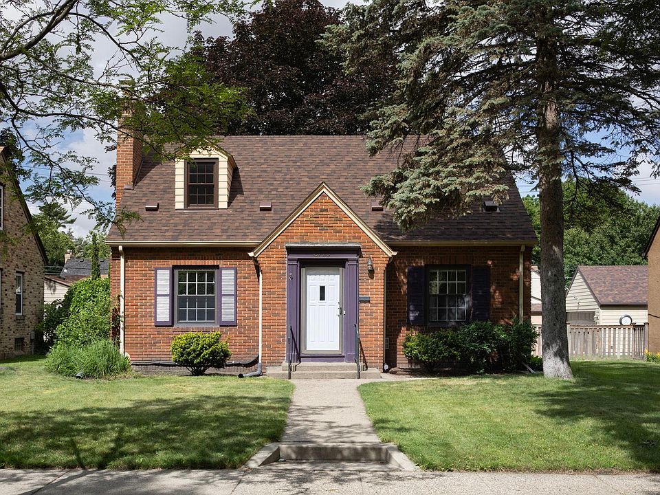 1st image of 5720 11th Ave S