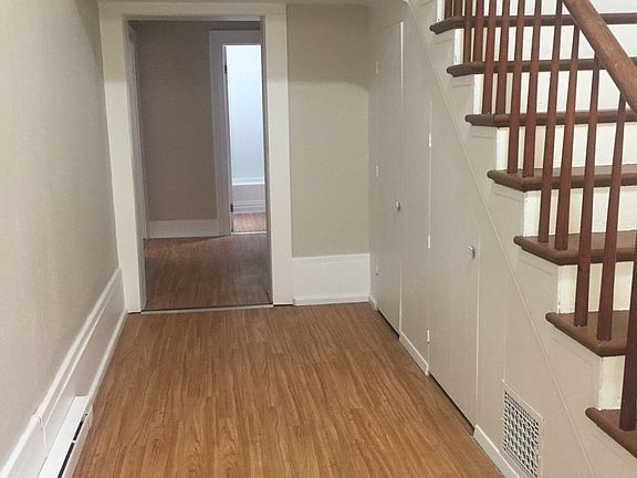 3rd image of 625 4th St APT A
