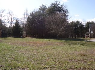 213 Moriah Ln, Greer, SC 29651