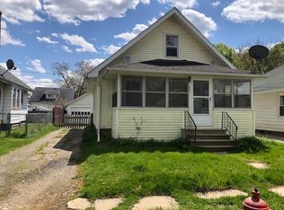 305 Cass Ave, Jackson, MI 49203