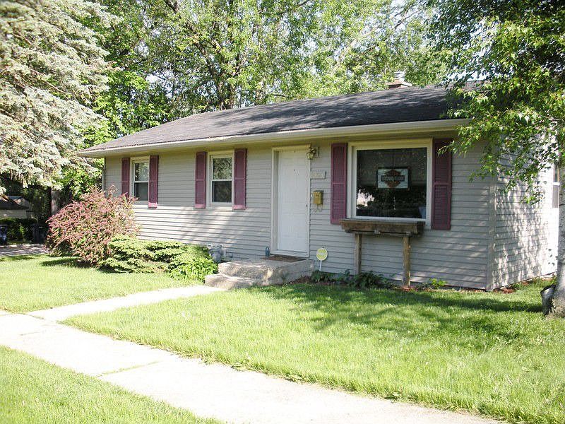 1st image of 1305 Myra Ave