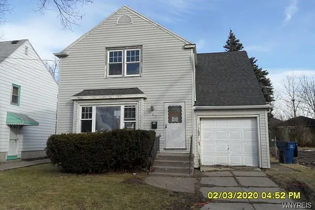 145 Briscoe Ave photo 1