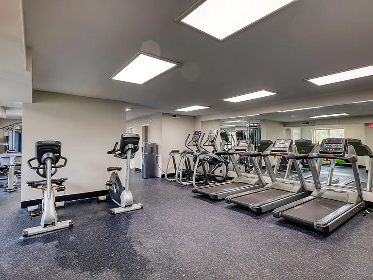Oakton Park Apartments Fitness Center 07