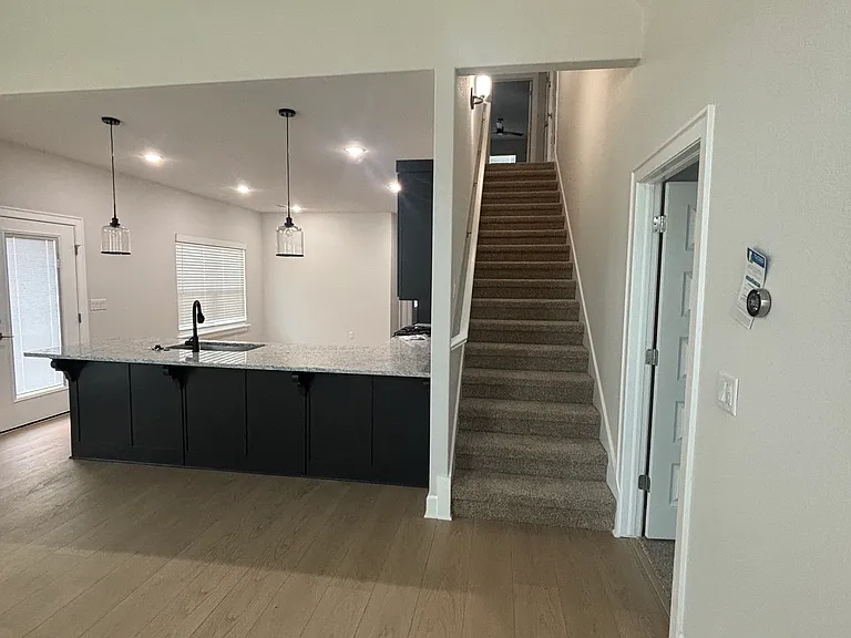 3009 SW Lovely Ln — Photo 9