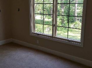 5131 Leavenworth Rd, Kansas City, KS 66104