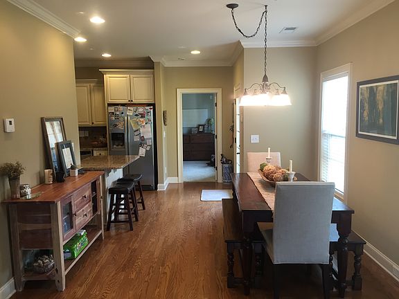 5th image of 4229 Prestwick Pl