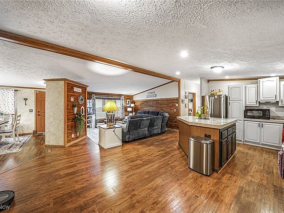 2nd image of 74 Cardinal Dr