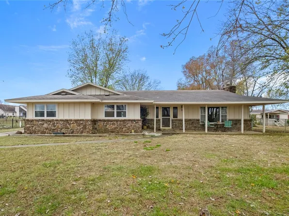 15727 N Highway 94, Pea Ridge, AR 72751