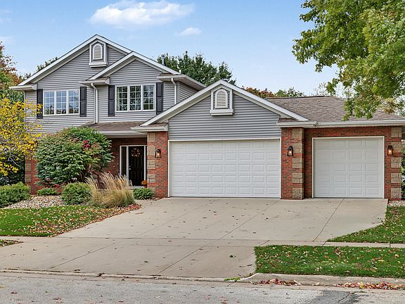 2nd image of 3020 Aspen Rd