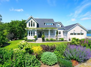 5663 S Campbell Lake Rd, Anacortes, WA 98221