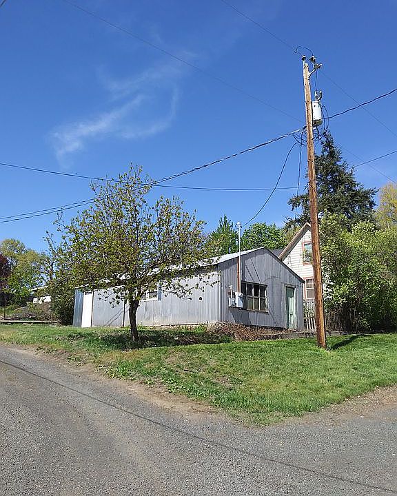 301 2nd St, Moro, OR 97039 Zillow