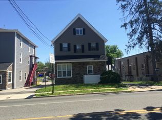 108 W Evesham Ave, Magnolia, NJ 08049