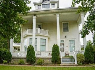 403 S Augusta Rd, Clayton, IL 62324
