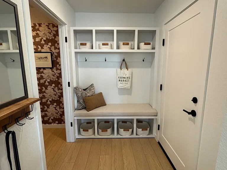 10212 Milwaukee Cir — Photo 10