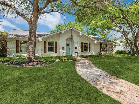 2nd image of 3021 Timberview Rd