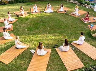 5320 Las Virgenes Rd #EE5698E04, Calabasas, CA 91302