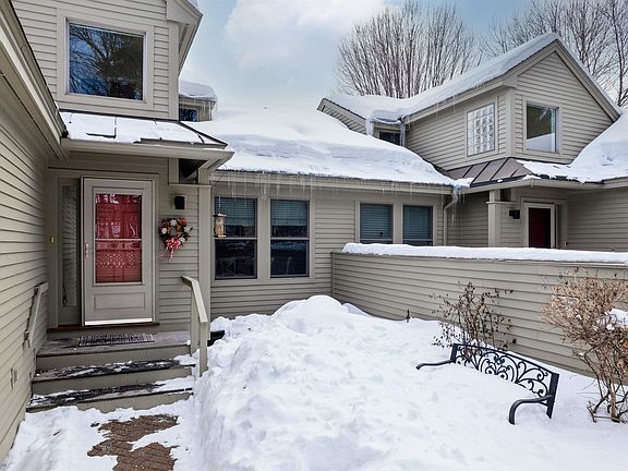 2nd image of 580 Murphy Road #3B