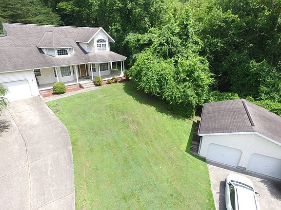 2nd image of 555 Big Chimney Blvd