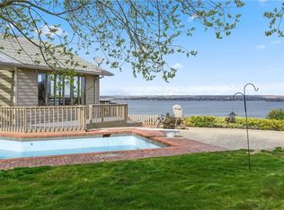 37 Ann Hutchinson Ct, Portsmouth, RI 02871