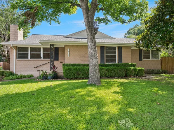 1631 Macmanus Dr, Dallas, TX 75228