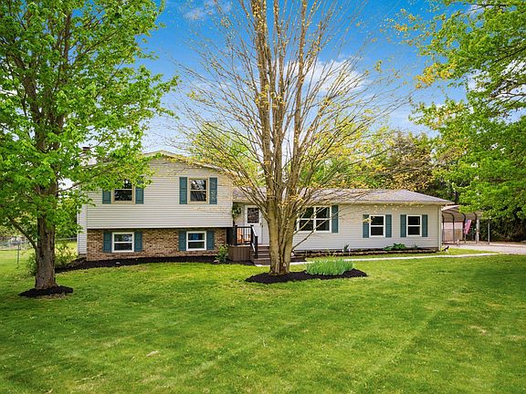 2nd image of 6105 Houseman Rd