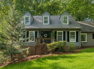 2213 Rocky Face Cir, Dalton, GA 30720