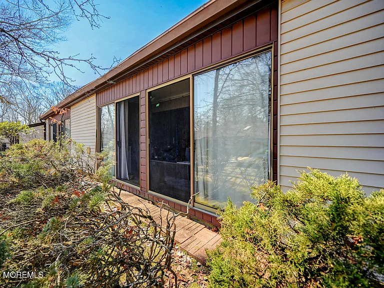 88 Arrowood Rd #B — Photo 27