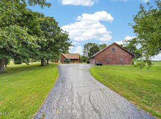 6498 County Road 330, Fostoria, OH 44830