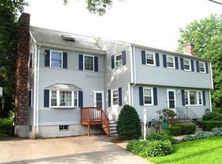 1 Pine Grove Ave, Woburn, MA 01801
