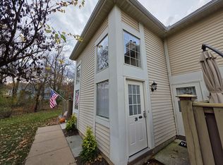 30 Brookside Ct, Horsham, PA 19044