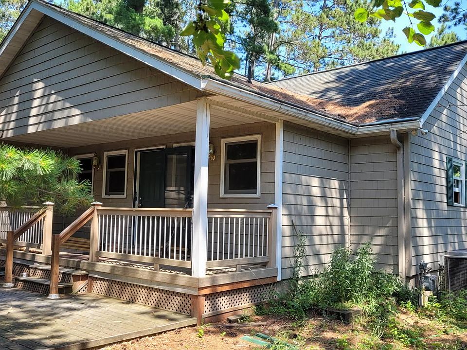 1st image of 36803 Pine Knolls Cir