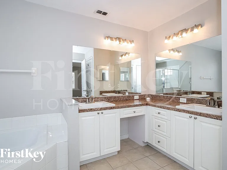 115 Dolcetto Dr — Photo 10