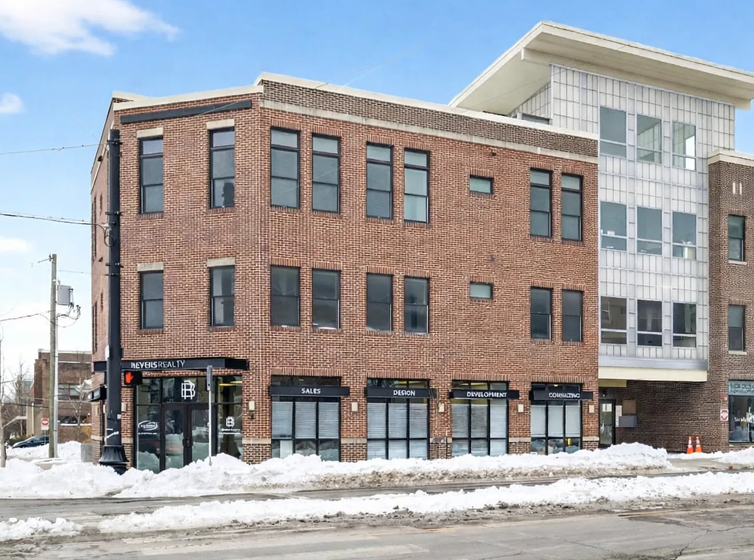 116 East 3rd Street — Photo 2
