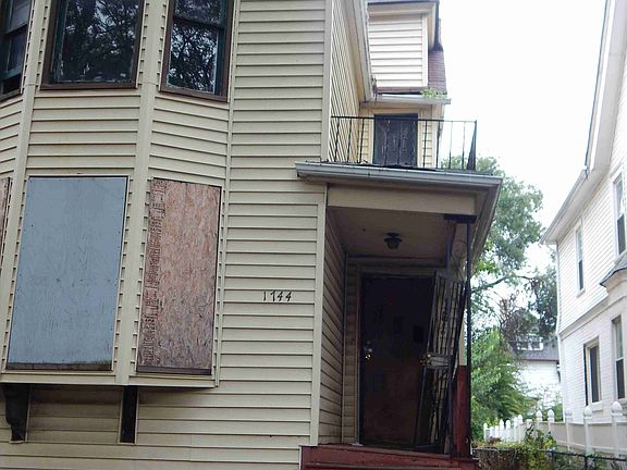1744 Canton