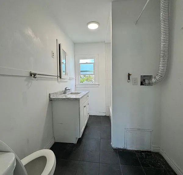101 S Cordova St #3 — Photo 11