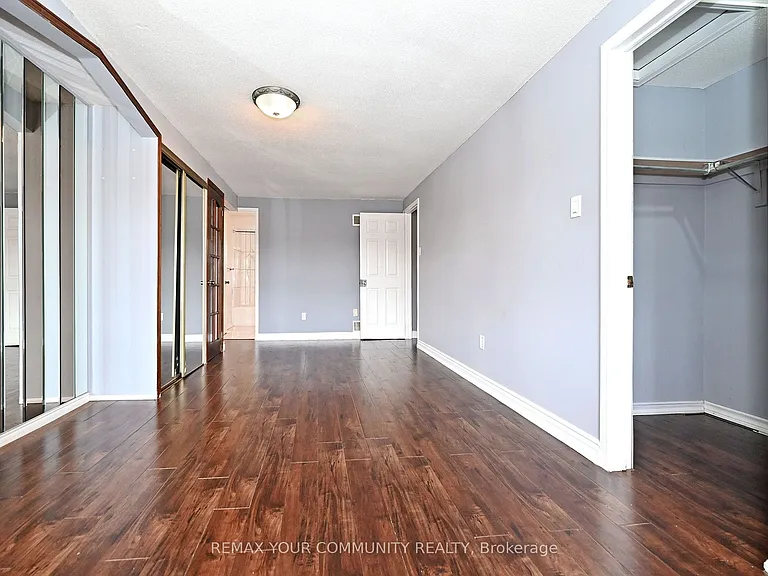 35 Dakin Dr — Photo 33