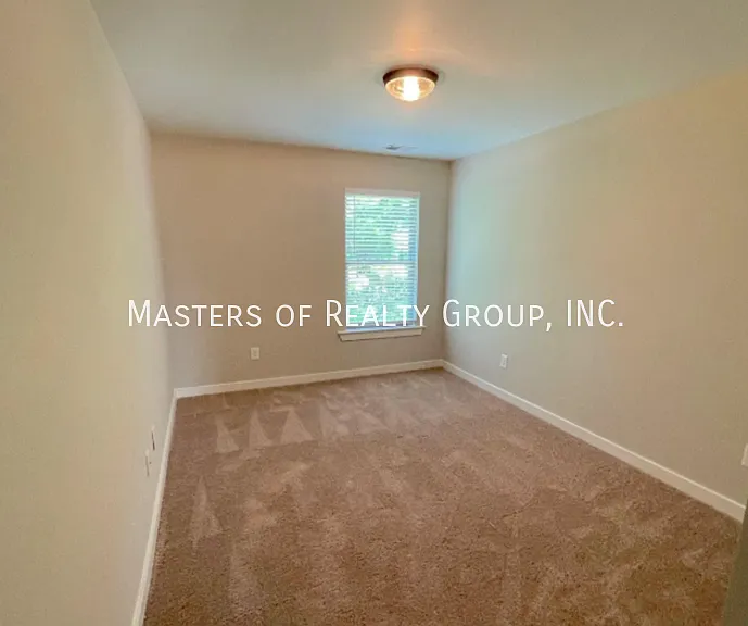 329 Shiloh Creek Dr — Photo 19