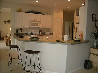 4th image of 228 Anastasia Dr
