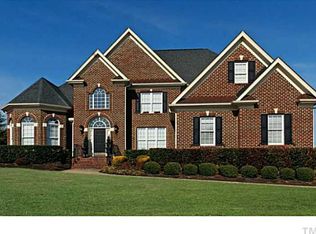 105 Wyndham Dr, Garner, NC 27529