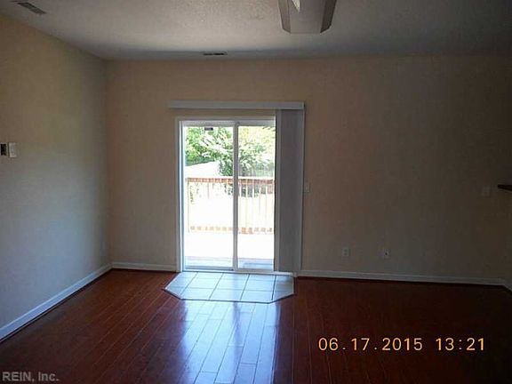 5th image of 2606 Ballentine Blvd