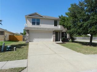 300 Sylvan St, Hutto, TX 78634