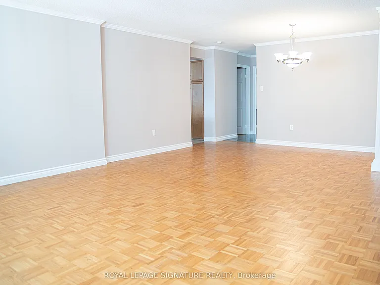 256 Jarvis St #11A — Photo 12