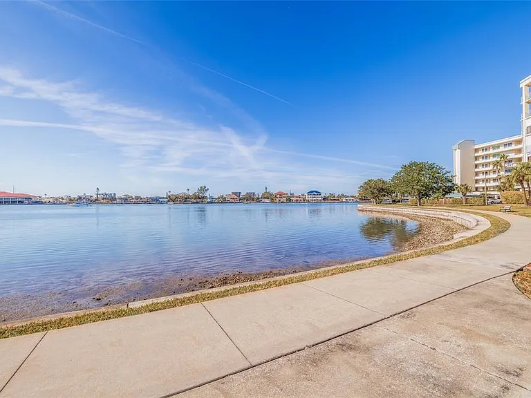 7902 Sailboat Key Blvd S #206 — Photo 31
