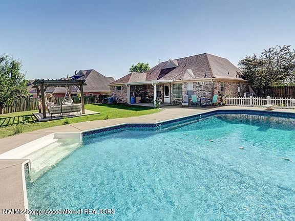 5th image of 5984 Stafford Dr