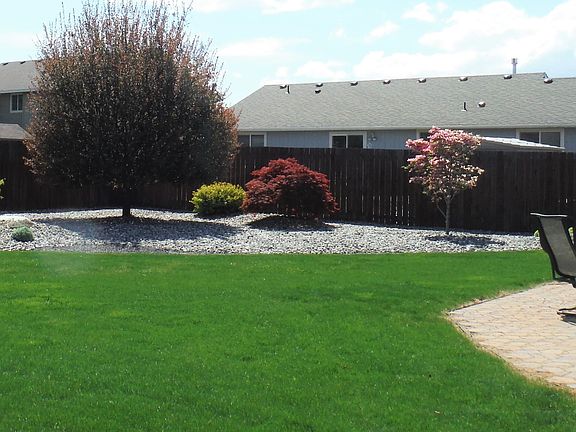 3rd image of 2093 Whitney Ct